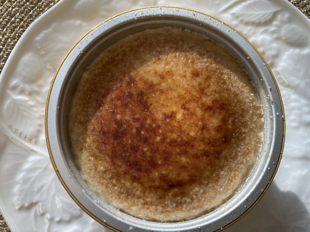 オハヨー乳業のBRULEE（ブリュレ）の表面