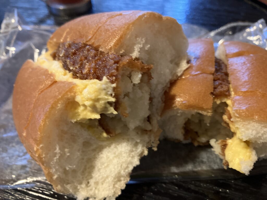 セブンハーフカットコロッケ＆たまごサラダ実食