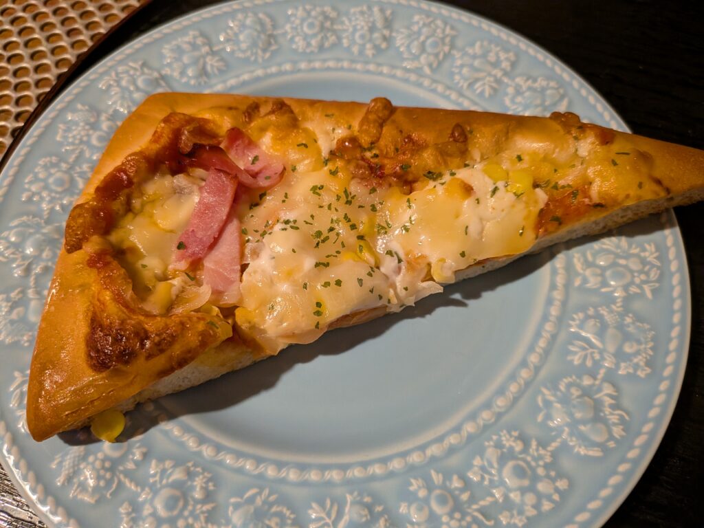 ローソンミックスピザパン開けてみた